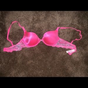 32B Pink Demi bra by PINK